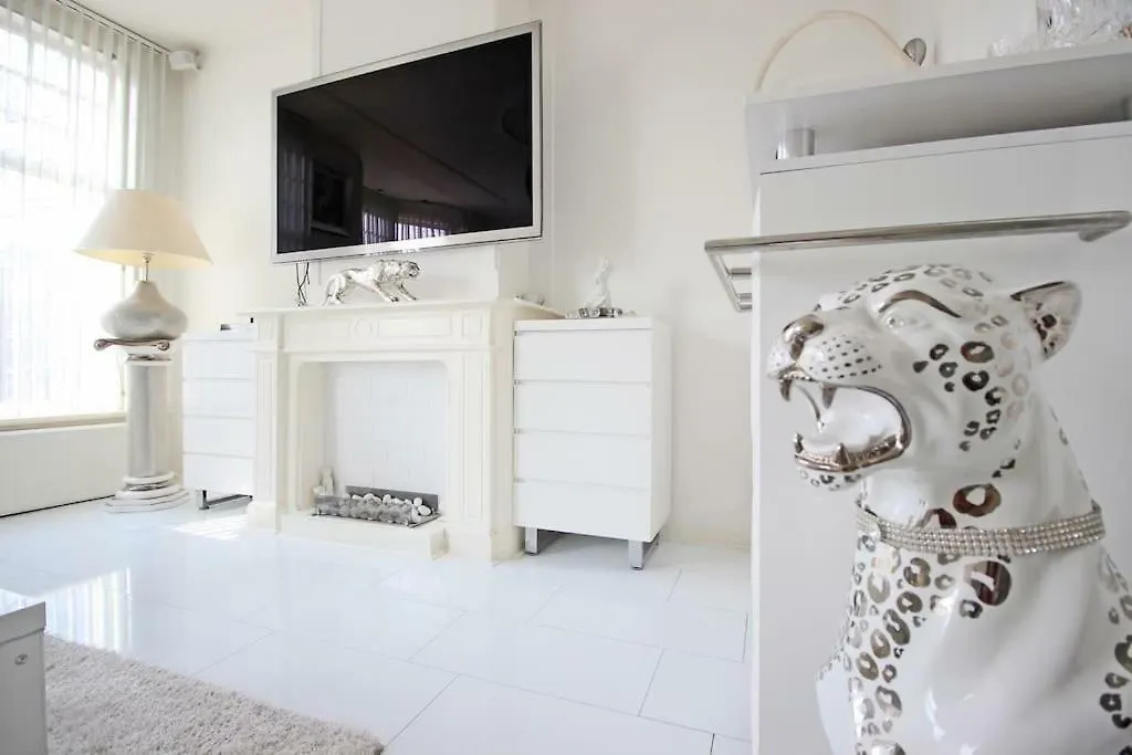 White Luxury Penthouse In City Centre Amsterdam 0*,  Netherlands